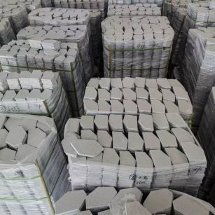 铜川芝麻白石材冰裂纹，碎拼。