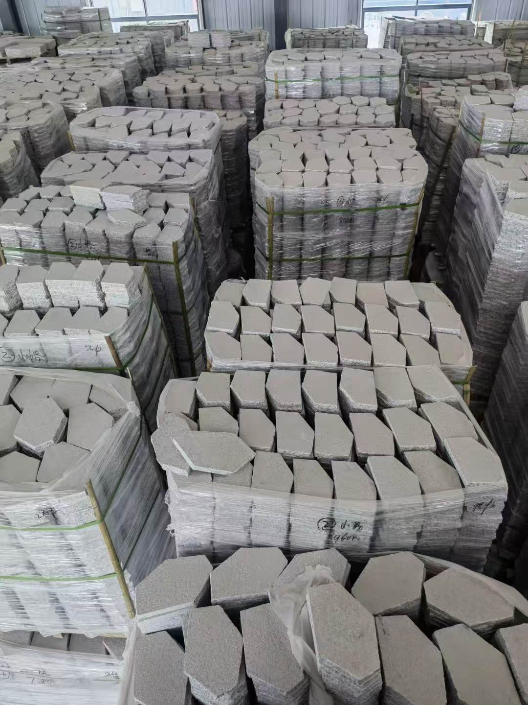 铜川芝麻白石材冰裂纹，碎拼。