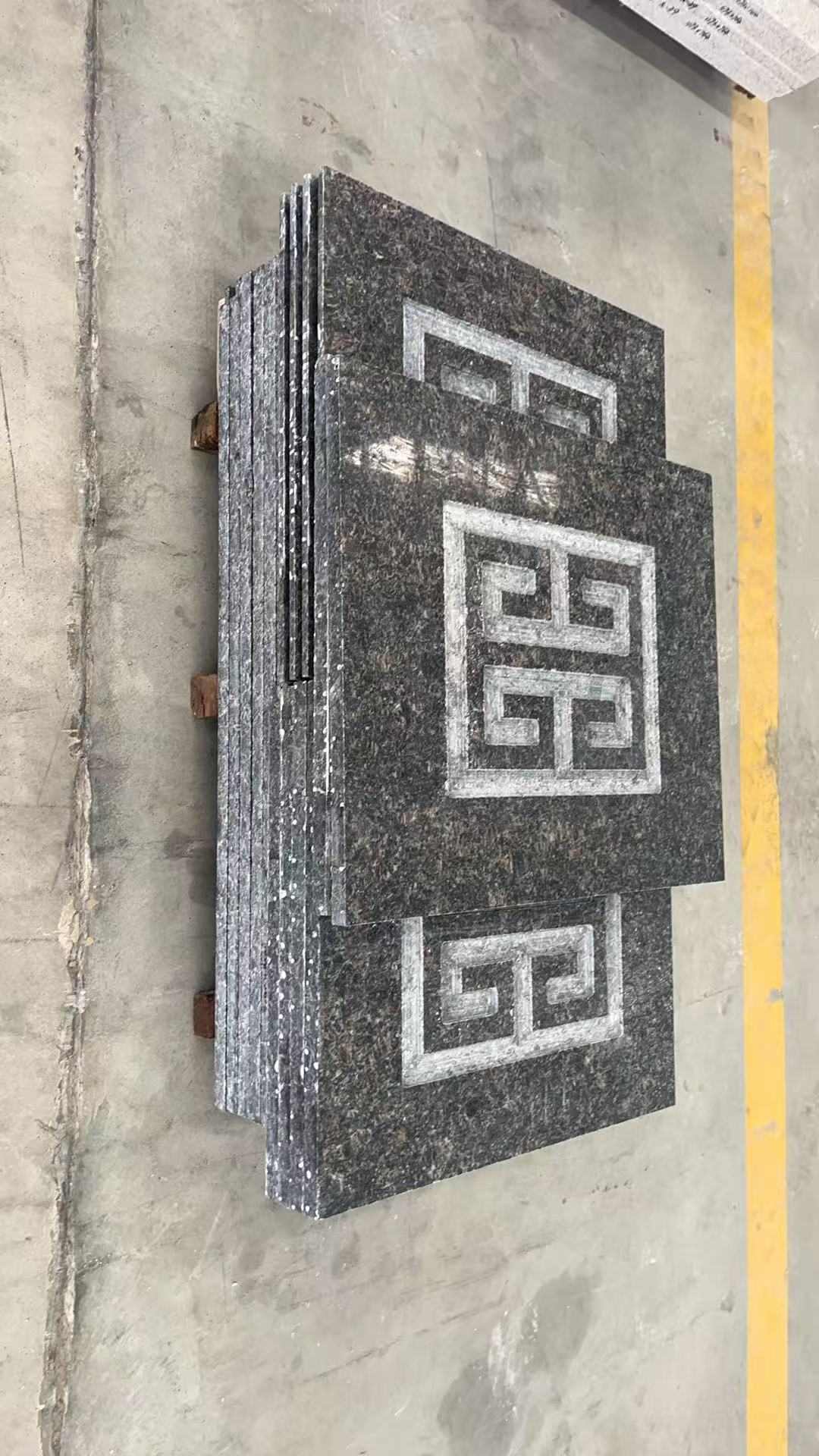 铜川英国棕回纹雕刻版